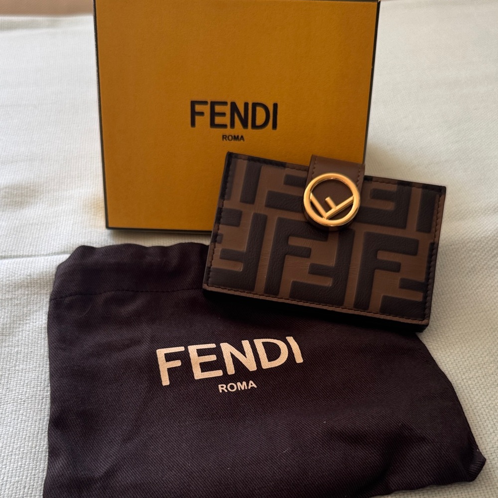 Fendi NEW card holder